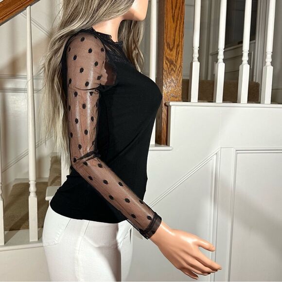 Fitted black lace polka dot sleeve top - Picture 4 of 8